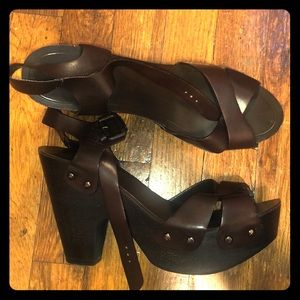 Block Dark Chocolate Heel